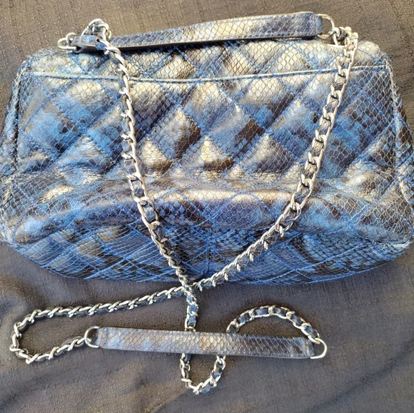 Shoulder Bag - Picture 3 of 4